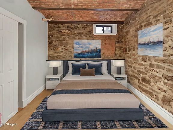 4th image of 273 W 10th St APT 1RE