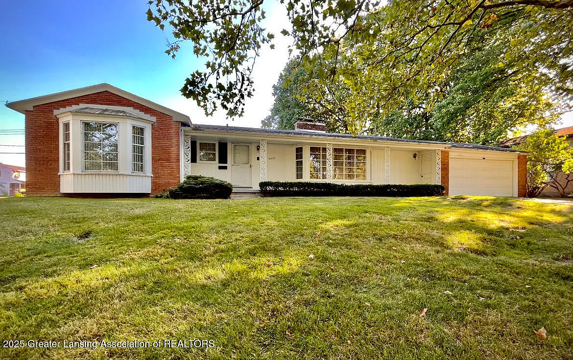2505 Hanover Dr photo 1
