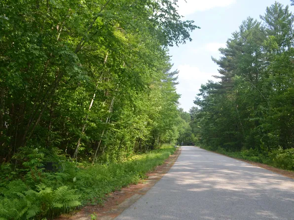 Galloping Hill Road, Hopkinton, NH 03229