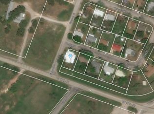 917 Bombay St, Brady, TX 76825