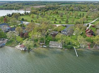 24221 Fairway Dr, Kansasville, WI 53139