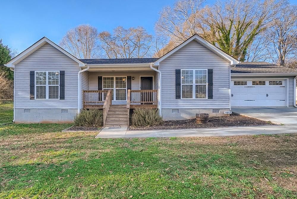 5912 Church St, Flowery Branch, GA 30542 Zillow