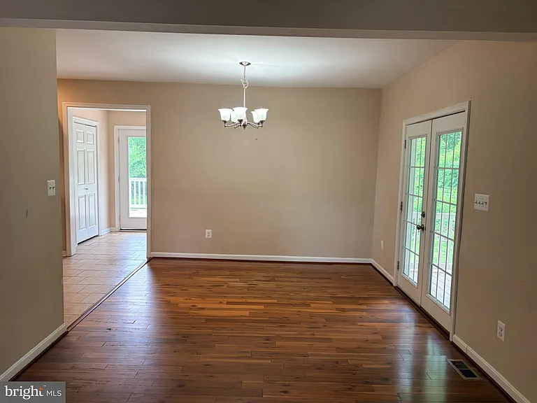 2831 Reckord Rd — Photo 3