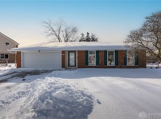 5260 Beechview Dr, Dayton, OH 45424