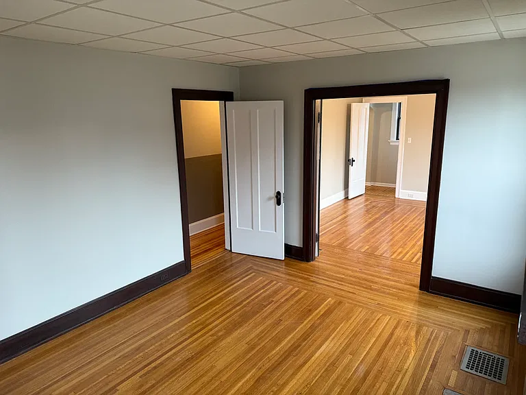 3821 Glenmore Ave #2 — Photo 11