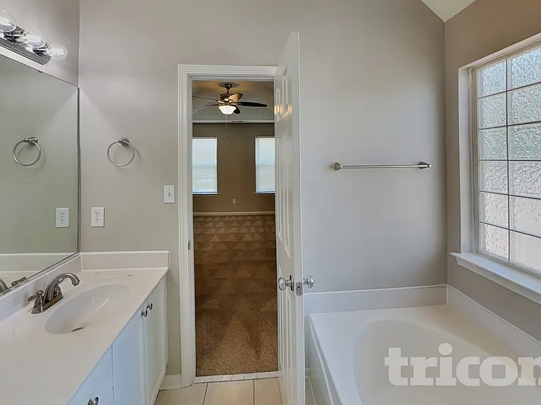 4882 Aldridge Pl NW — Photo 10