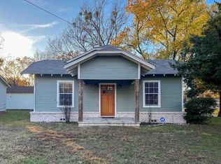 200 Miller St, Mount Vernon, TX 75457
