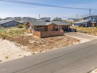 2005 NW Beachview Dr, Waldport, OR, 97394