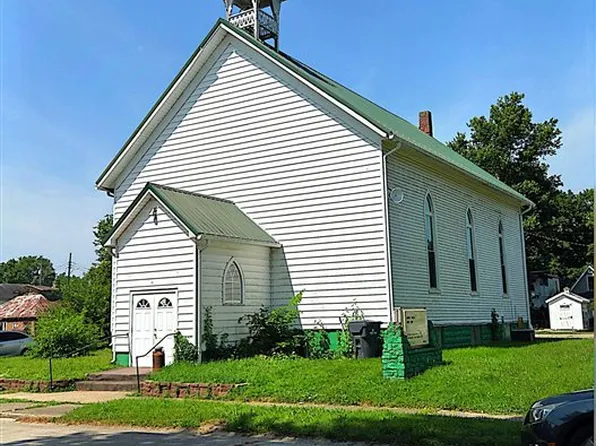 114 S Green St, Greens Fork, IN 47345
