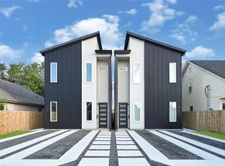 327 Tite St #B, Houston, TX 77029