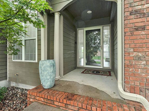 3rd image of 357 S Grand Mere Ct