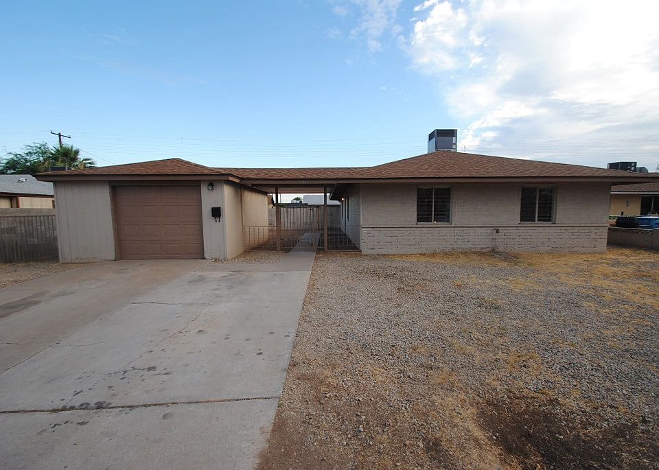 1st image of 3530 W Morten Ave
