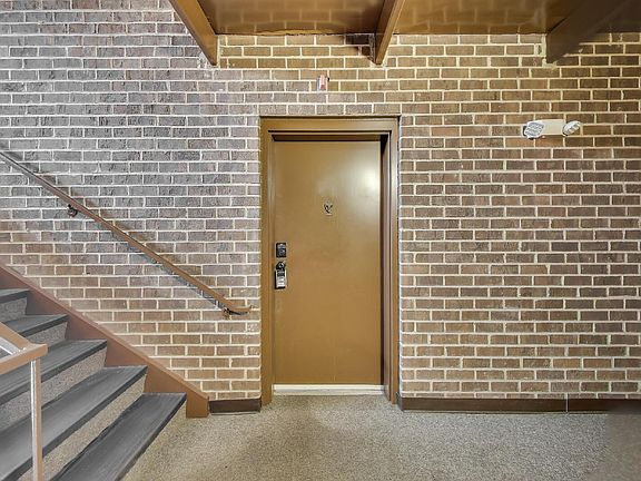 3rd image of 7802 Guildberry Ct APT 201
