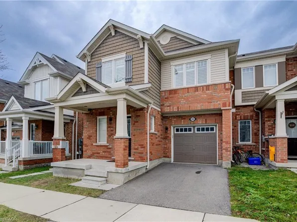 302 Jean Lndg, Milton, ON L9E 1C6