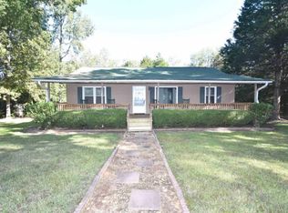 1038 Vansant Rd, Leesville, SC 29070