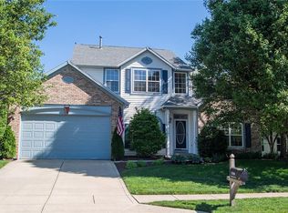 5350 Creekbend Dr, Carmel, IN 46033