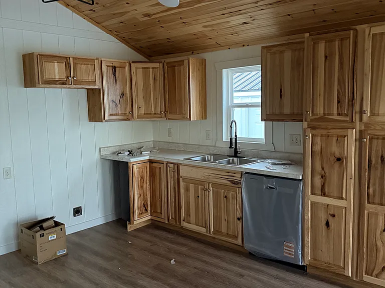 39 Cottonwood Ln — Photo 2