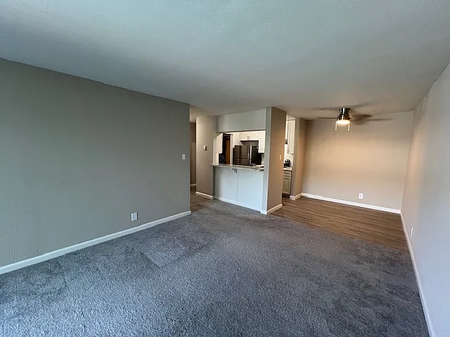 Tropic Sands Apartments — Photo 49