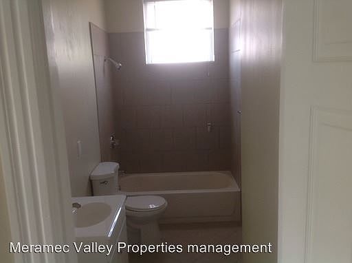 5th image of 2901 California Ave #3464635
