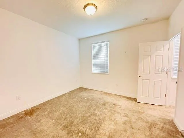 2233 Shadowland Loop — Photo 34