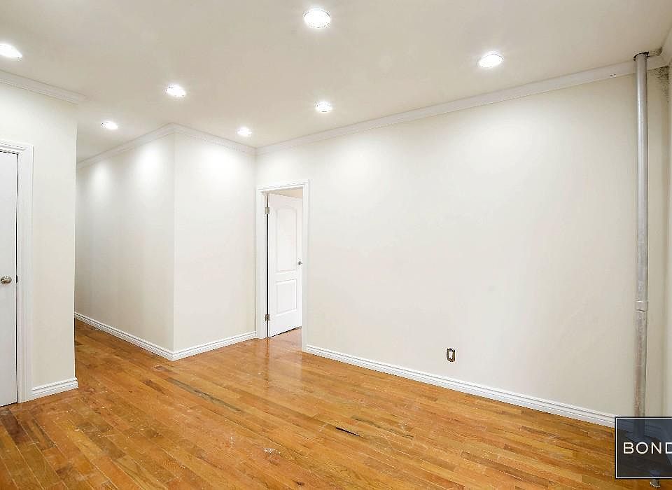 2nd image of 601 W 180th St APT 46