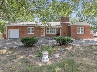 1109 S 48th Ter, Kansas City, KS 66106