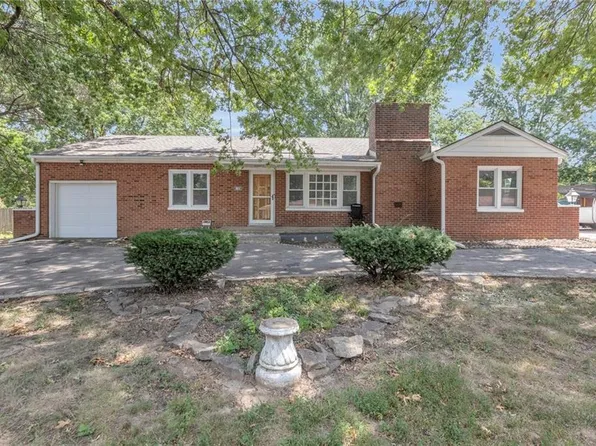 1109 S 48th Ter, Kansas City, KS 66106