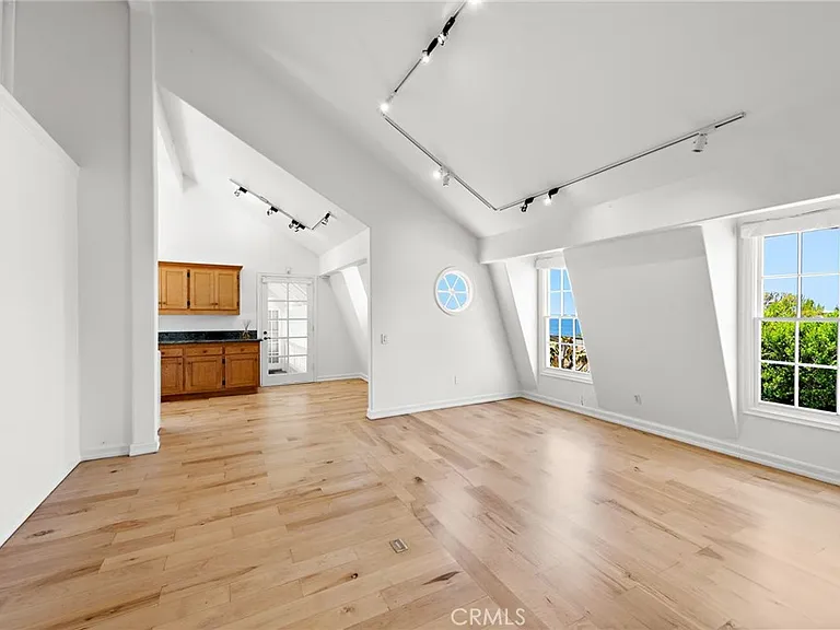 31672 Sea Bluff Ln — Photo 3