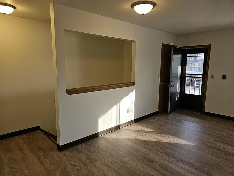 436 Sullivan St #10 — Photo 9