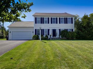 53 Brookhaven Ln, Glenmont, NY 12077