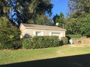 127 1/2 W Palmetto Ave, Deland, FL 32720