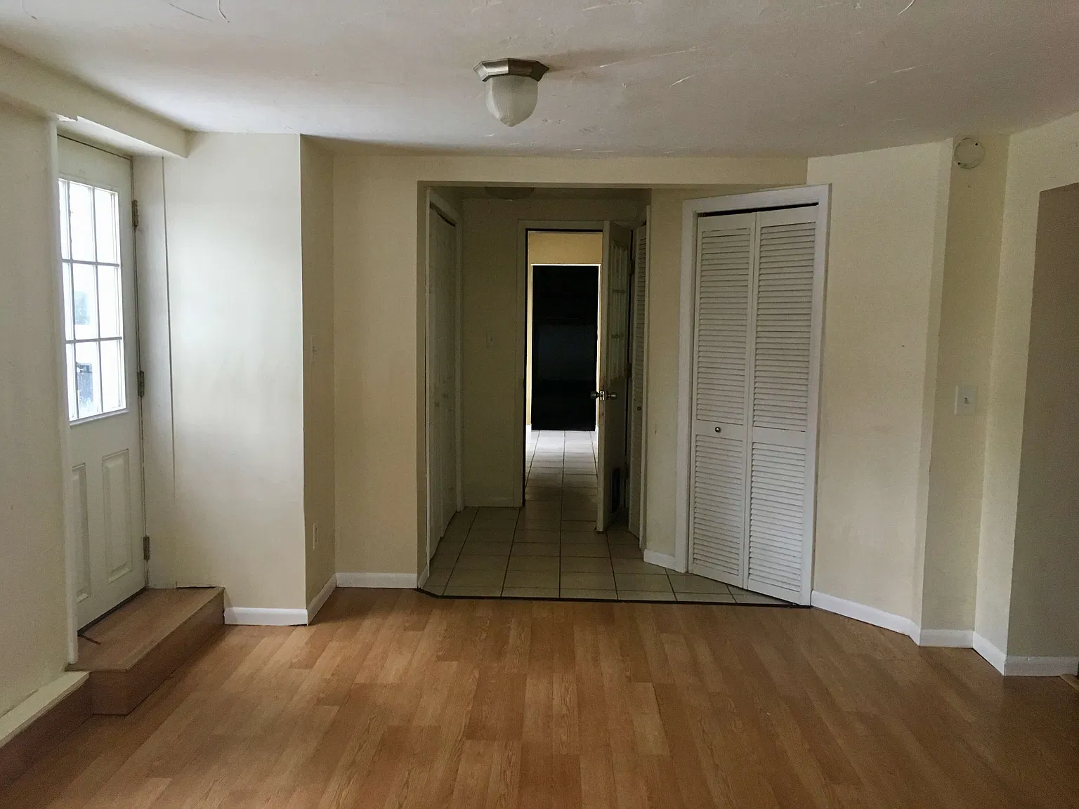 3 bed, 1005 sqft, $2,000 — Photo 4