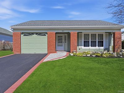 506 Lancaster Court, Ridge, NY, 11961