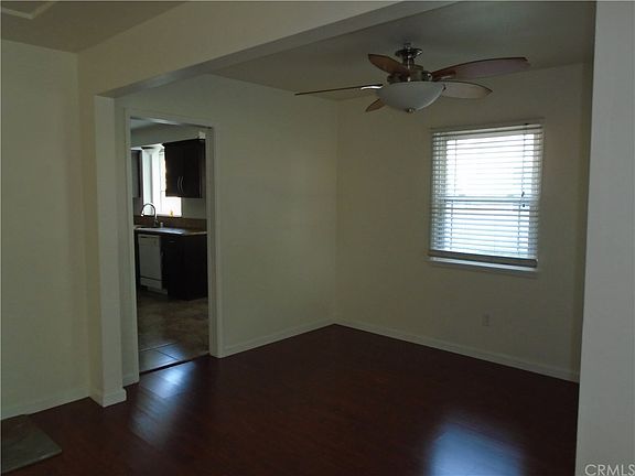 4th image of 582 W 34th St