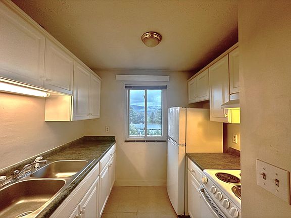 4th image of 12 Vista View Lane