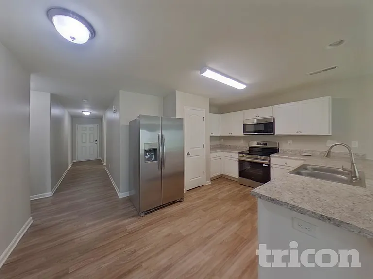 654 Scarlet Leaf Ln — Photo 4