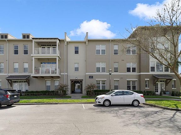 3rd image of 1231 Wright Cir APT 307