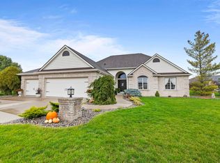 1202 Eckhart Ave, Auburn, IN 46706