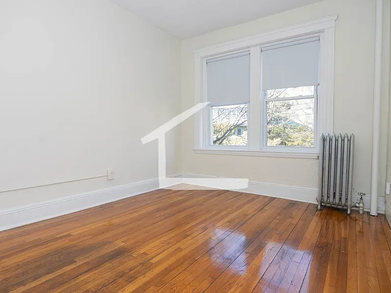 15 Egremont Rd #16 — Photo 10