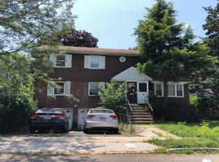 184 Charing Cross, Lynbrook, NY 11563