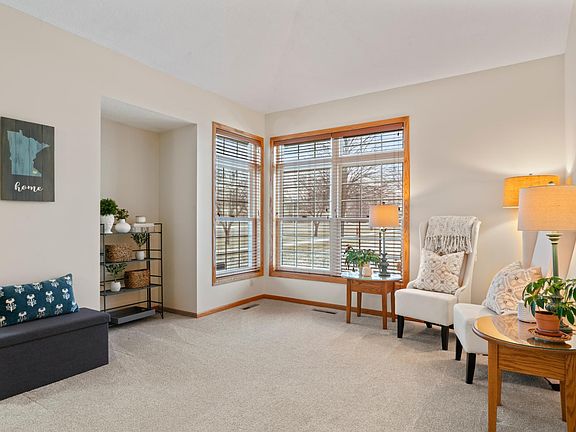 5th image of 2325 Valleyhigh Dr NW