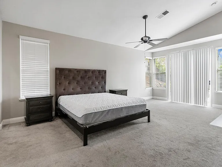 129 Biscayne Way — Photo 21