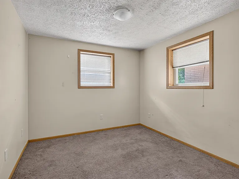 211 Park Ave #1 — Photo 7