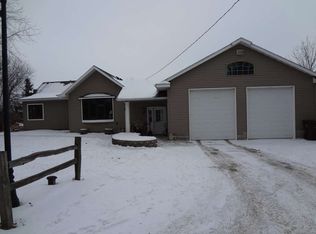 247 Us Highway 12 SW, Montrose, MN 55363