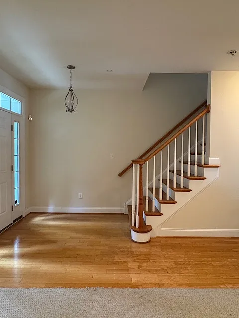 3 bed, 2.5 bath, 2598 sqft, $4,900 — Photo 4