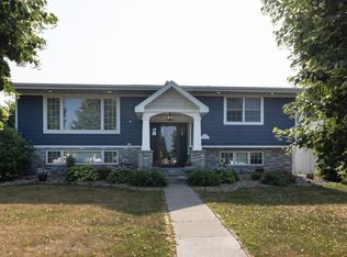 407 Hougen St S, Northwood, ND 58267