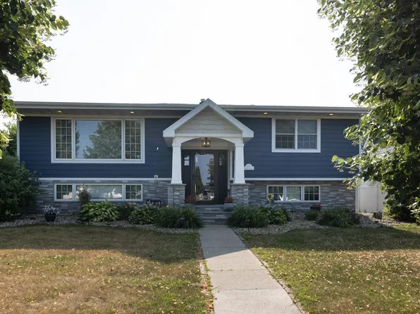 407 Hougen St S, Northwood, ND 58267