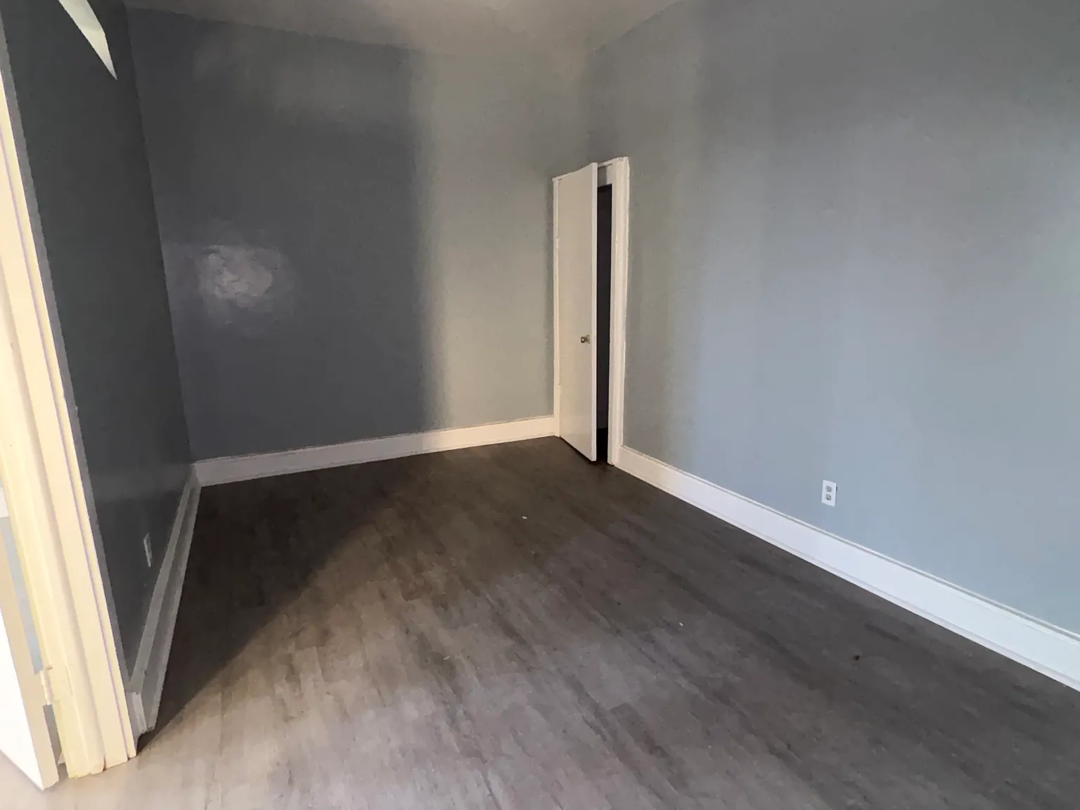 1 bed, 1000 sqft, $1,000 — Photo 4