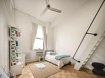 Sold by Nancy Packes Inc.