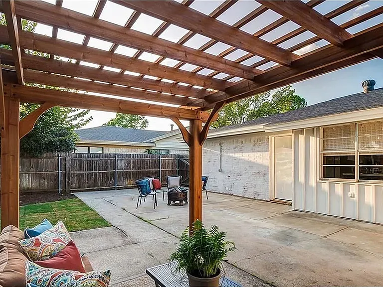 413 W Pleasantview Dr — Photo 30